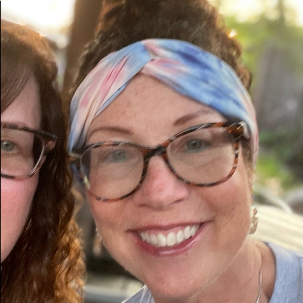 Meet your Posher, Denise